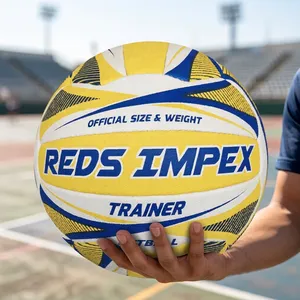 Ballon de netball personnalisé en caoutchouc synthétique de qualité supérieure, durable, toutes saisons, avec une adhérence élevée, design léger, pour jouer en intérieur et en extérieur - Product Image 2