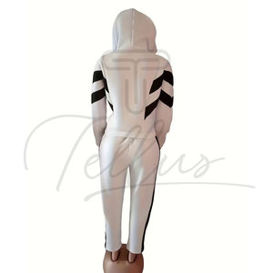 Conjunto Deportivo Informal para Mujer, OEM, de Secado Rápido, Transpirable, Cómodo, Personalizado, Ajustado, Trajes Deportivos y Conjuntos de Sudadera para Mujer - Product Image 3