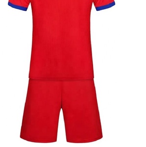 Uniforme de football unisexe personnalisé de qualité supérieure, 100% polyester, imprimé par transfert thermique, style unique, logo sur le haut, vente en gros, nouveau style, pas cher - Product Image 6