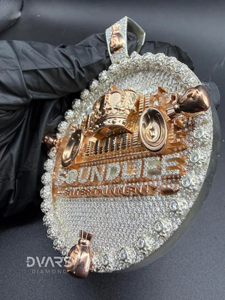 Custom Round <b>Disc</b> Letter Logo Pendant Iced Out Hip Hop Jewelry <b>Gold</b> Plated 925 Silver Custom Logo Pendant Streetwear Pendant - Product Image 3