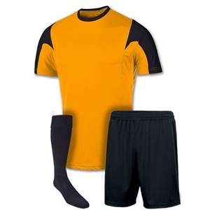 Ensemble de maillot de football unisexe vert lime à manches courtes, col en V, respirant, avec short à taille élastique et chaussettes noires, toutes saisons - Product Image 3