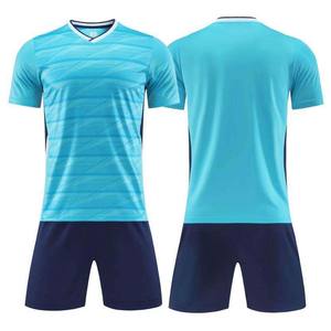 Tenues de football en polyester 100% sublimées, kit personnalisé pour hommes, ensemble de vêtements de football avec logo - Product Image 5
