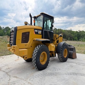 รถตักล้อยาง CAT 930M ระดับพรีเมียม ความจุบุ้งกี๋ 2.1 ลบ.ม. พร้อมอุปกรณ์กวาดหิมะ เครื่องจักรสำหรับงานหนัก - Product Image 2