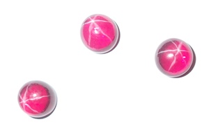 Rubis étoilé transparent rond 11x11 mm 8 carats, cabochon poli créé en laboratoire avec effet étoile à 6 branches pour la fabrication de bijoux - Product Image 3