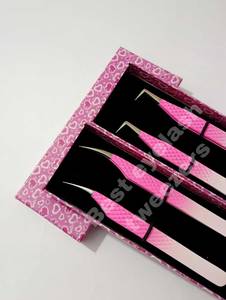 Pince à cils professionnelle en acier inoxydable, pointe lisse, précision 10 mm, design d'isolation droit, motif cœur, boîte rose pour cils - Product Image 3