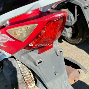 Scooter Usado Japonés de Alta Calidad y Bajo Precio, Yamaha, Kymco, SYM, Suzuki, Ideal para Reventa - Product Image 5