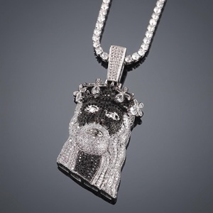 Pendentif en argent sterling 925 certifié IGI VVS, motif trèfle noir, style hip-hop, serti de diamants de laboratoire, vente en gros - Product Image 4
