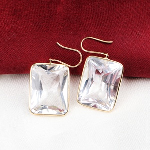 Boucles d'oreilles pendantes artisanales pour femmes, serties de topaze blanche naturelle, en or jaune massif 18 carats, certifiées IGI, bijoux classiques - Product Image 2