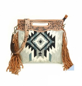 Sac à bandoulière moderne pour femme, couleur unie, sac à main tendance, sac à bandoulière léger et élégant pour femme, meilleure qualité au meilleur prix par le fournisseur - Product Image 1