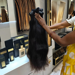 Extensiones de Cabello Natural Indio 100%, Cabello Suave a Precio Económico, Etiqueta Personalizada, Cabello Rizado Suave del Sur de la India Sin Procesar - Product Image 1