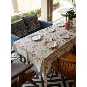 Mantel de algodón floral impreso, hecho a mano, de aspecto lujoso, rectangular, lavable, para uso doméstico, a precio de mayoreo. - Product Image 1