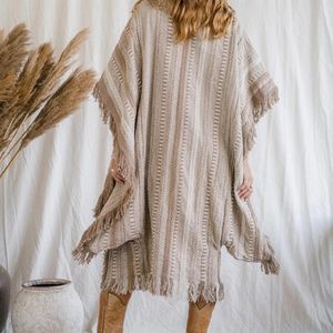 Poncho Kimono Bohème à Franges pour Femme, Robe de Cérémonie du Désert, Style Bohème, Prix de Gros - Product Image 3