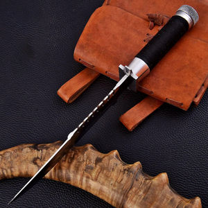 Cuchillo de Supervivencia de Hoja Fija de Alta Calidad y Gran Venta |   Pomo de metal con textura de espina dentada y agarre texturizado, de la mejor calidad a bajo precio - Product Image 4