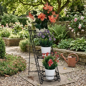 Support à fleurs vintage en fer forgé robuste à 3 niveaux, design circulaire, pour l'intérieur et l'extérieur, présentoir de plantes de jardin, style rustique - Product Image 2
