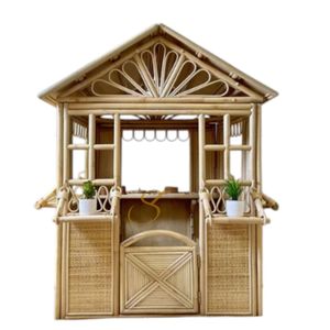 Maison de jeu en bambou et rotin pour enfants de 2 à 4 ans, unisexe, pour l'extérieur, avec porte et fenêtres - Product Image 1
