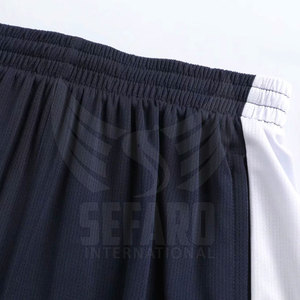 Uniforme de Baloncesto Deportivo de Último Diseño, Impresión de Logotipo Personalizado, Uniforme de Baloncesto de Color Sólido - Product Image 5