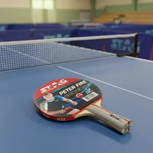 Raquette de tennis de table Stag Iconic Peter Fire avec caoutchouc à picots pour jeu offensif, longueur 15-19 pouces, en bois et caoutchouc, avec étui en bois - Product Image 3