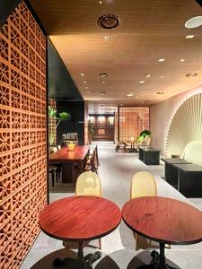 Decoración de Pared de Cerámica de Arcilla Personalizable Estilo Tradicional Vietnamita, Rejilla de 4 Hojas Hueca Sinterizada para Cafeterías y Ladrillos Refractarios - Product Image 5