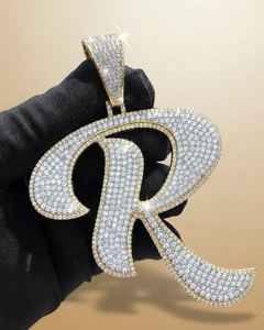 Colgante Personalizado con Letra Inicial de Moissanita VVS para Hombre, Estilo HipHop, Chapado en Plata 925 Certificada, con Incrustaciones de Diamantes - Product Image 1