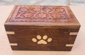 Caja de Madera para Urna para Cenizas Humanas, Urna de Madera para Cenizas de Adulto con Hermoso Diseño Grabado, Urnas de Cremación de Madera con Mango, Venta Al por Mayor - Product Image 3