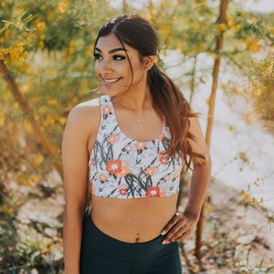 Conjunto Deportivo de 2 Piezas con Estampado Floral para Mujer, Top Corto y Pantalones Cortos por Encima de la Rodilla, Ropa Deportiva Transpirable para Primavera/Verano - Product Image 5
