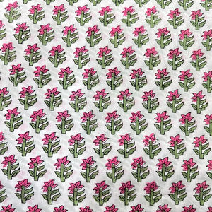 Tissu indien tissé artisanal en pur coton peigné léger, imprimé au bloc, style Boho Chic, pour robes, rideaux et sacs - Product Image 1