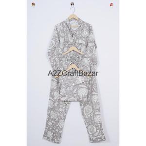 Ensemble de pyjamas pour femmes 100% coton, toutes saisons, col en V, manches longues, motif floral, doux, respirant, séchage rapide, luxueux, confortable - Product Image 1