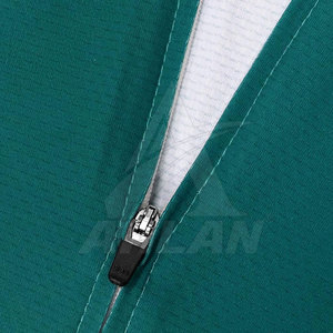 Maillot de cyclisme élégant pour l'extérieur, coupe athlétique, pour une performance optimale - Product Image 5