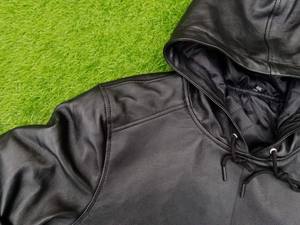 Blouson Bomber Homme Noir Personnalisé en Cuir Premium Style Streetwear Décontracté – Veste d'Hiver Tendance - Product Image 2