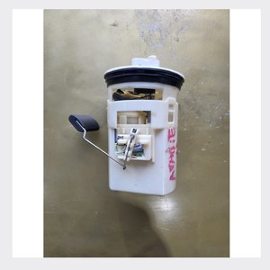 Compatible avec l'ensemble de pompe à carburant Hyundai Elantra 31110-2D (2001-2006) par - Product Image 1