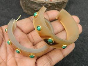 Boucles d'oreilles sculptées en corne de bœuf naturelle, artisanales, écologiques, bijoux de mariage pour femmes, inspirées de l'Afrique, artisanat naturel - Product Image 1