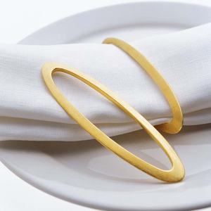 Rond de serviette en aluminium plaqué or Design carré moderne Décorations de banquet de mariage Rond de serviette de haute qualité - Product Image 2