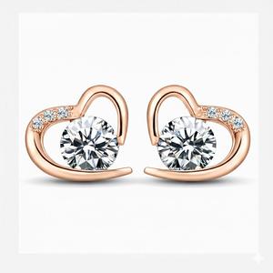 Boucles d'oreilles en or pur 18 carats et argent sterling 925 avec diamant de laboratoire en forme de cœur, cadeau romantique pour petite amie, cadeau de la Saint-Valentin - Product Image 2