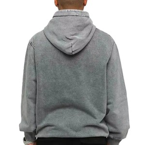 Sweat à capuche streetwear premium effet usé, tissu épais, intérieur doux, design urbain moderne, tenue confortable - Product Image 2