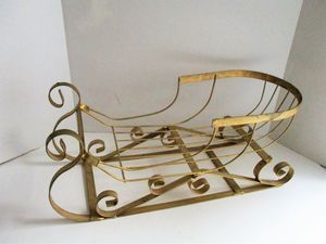 Gold And Red Metal Santa Sleigh <b>Christmas</b> Decoration Traditional Style Handicraft Ornament - Product Image 5