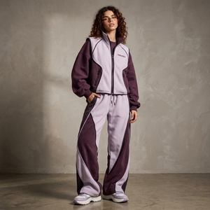 Ensemble de survêtement en polaire pour femme, couleur violette, veste zippée, pantalon de jogging à jambes larges, streetwear, vêtements de sport décontractés, vêtements personnalisés - Product Image 1