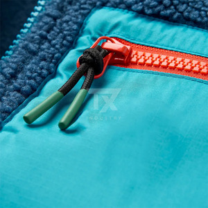 Veste polaire tactique softshell personnalisée pour homme, à capuche, respirante, tricotée, unie, chaude, zippée, pour l'extérieur et le sport - Product Image 3