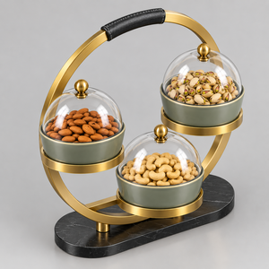 Élégant support de service à trois compartiments pour noix, conçu pour des dîners haut de gamme et une décoration intérieure élégante, avec trois compartiments magnifiquement disposés. - Product Image 1
