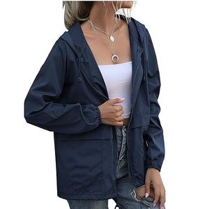 Veste coupe-vent pour femme de qualité supérieure, couleur bleu marine, avec capuche, fermeture éclair, style sport, veste oversize allongée - Product Image 6