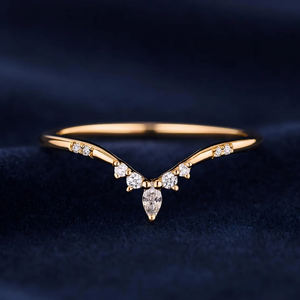 Nuevo Anillo Apilable de Plata de Ley 925 con Circonita Cúbica Curva en Chevron, Corte Redondo, Joyería Delicada de Lujo para Boda y Compromiso - Product Image 4