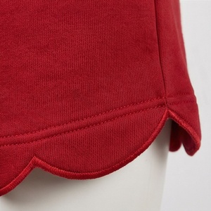 Ensemble décontracté tricoté 2 pièces rouge pour femme : T-shirt à manches courtes et short au-dessus du genou à ourlet festonné, coupe ample, printemps-été - Product Image 6