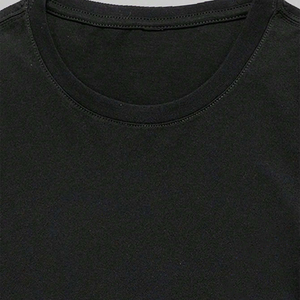 ชุดเซ็ตเสื้อยืดกางเกงขาสั้นสองชิ้นดีไซน์ล่าสุดสำหรับฤดูร้อน ชุดวอร์มผู้ชาย สกรีนโลโก้ได้ เสื้อผ้าสตรีทแวร์ถักนิตติ้ง ขายส่งผ้าฝ้าย - Product Image 4