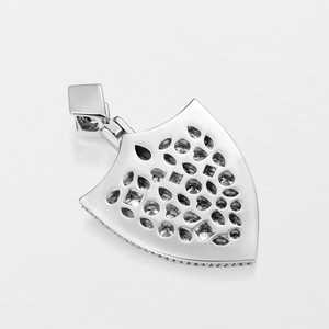 Collar con Colgante Escudo Defiant de Plata 925 con Moissanita Engastada en Bisel, Joyería Clásica Unisex Estilo Hip Hop, Regalo para Fiesta - Product Image 3