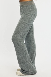Nuevo conjunto de dos piezas de punto elegante y casual para mujer, con suéter largo dividido y estampado liso, ideal como ropa de dormir. - Product Image 3