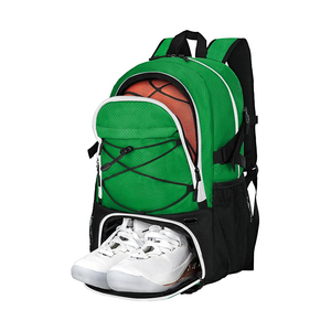 Sac à dos de sport bicolore rose et noir avec port de charge USB externe, poche séparée pour ballon et compartiment inférieur pour chaussures - Product Image 2