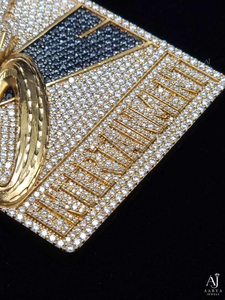Collar con Colgante de Moissanita en Plata 925 Chapada en Oro de Primera Calidad para Mujer, Joyería de Lujo, Disponible a un Precio Competitivo - Product Image 4
