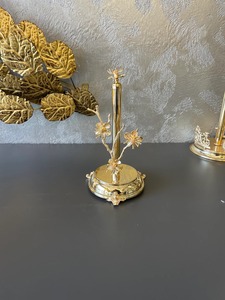 Elegante Porta Toallas Premium con Diseño Floral, Ideal para Hoteles y Habitaciones, para Colocar Toallas de Forma Ordenada en la Encimera, de la India - Product Image 1