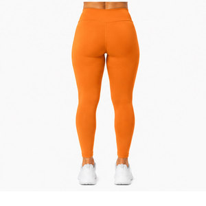 Pantalon de compression active haut de gamme pour femme, excellente gestion de l'humidité, soutien flexible pour les mouvements, confort d'entraînement durable - Product Image 2
