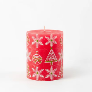 Vela de Parafina Navideña en Forma de Pilar, 3x3 Pulgadas, Hecha a Mano, Ecológica, de Combustión Lenta, con un Hermoso Diseño de Copos de Nieve Blancos para una Atmósfera Festiva Acogedora - Product Image 1