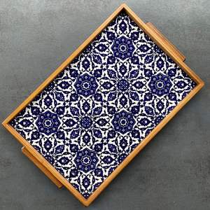 Plateau en bois émaillé traditionnel pour servir thé, café, en-cas, dans la cuisine, la salle à manger, l'hôtel, avec un design artistique artisanal. - Product Image 2